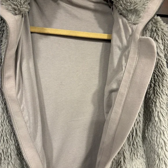 Varley Norfolk Jacket Teddy Fleece, XS, very good condition. Greige color - Picture 10 of 13